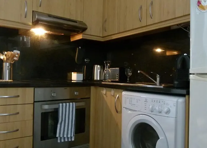 Watching Azores Понта-Делгада